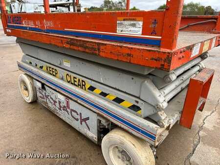 Plataforma Tijera 1992  SkyJack SJ-4620 (25)