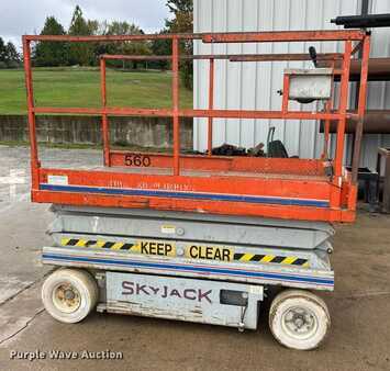 Plataforma Tijera 1992  SkyJack SJ-4620 (4)