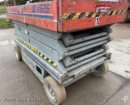 Plataforma Tijera 1995  SkyJack SJ-4626 (24)