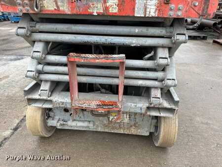 Plataforma Tijera 1995  SkyJack SJ-4626 (26)