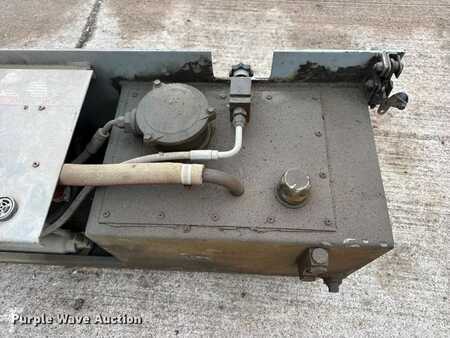 Plataforma Tijera 1995  SkyJack SJ-4626 (32)