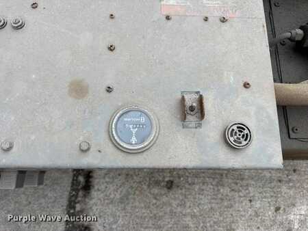 Plataforma Tijera 1995  SkyJack SJ-4626 (33)