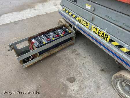 Plataforma Tijera 1995  SkyJack SJ-4626 (39)