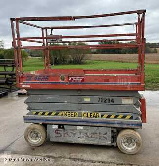 Plataforma Tijera 1995  SkyJack SJ-4626 (8)