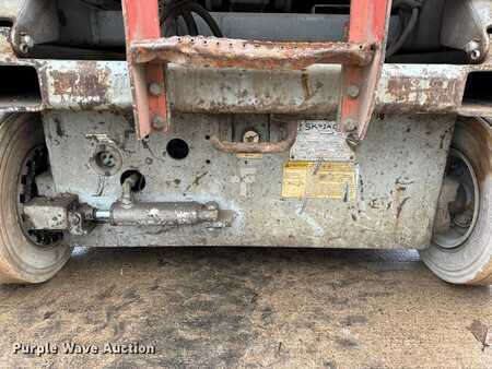 Plataforma Tijera 1995  SkyJack SJ-4626 (36)