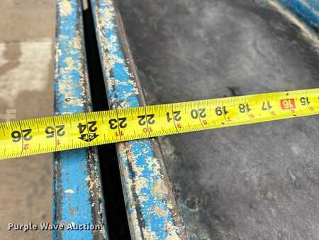 Scissor lift 2004  Genie GS-1930 (17)