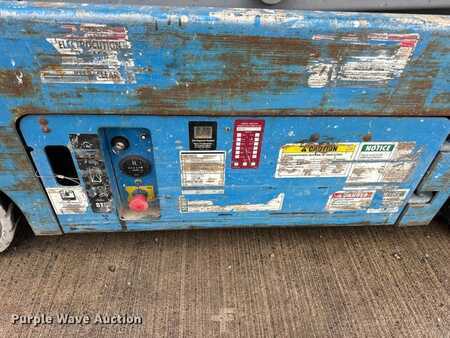 Scissor lift 2004  Genie GS-1930 (31)