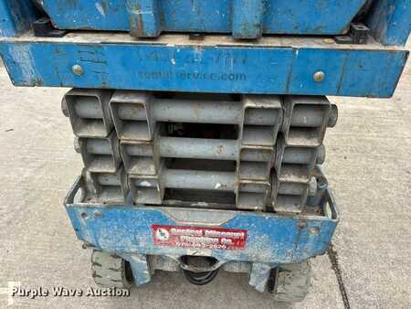 Scissor lift 2003  Genie GS-1930 (29)