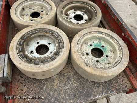 Plataforma Tijera 1999  SkyJack SJIII-3015 (16)