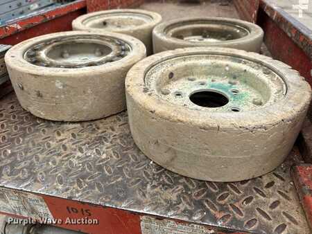 Plataforma Tijera 1999  SkyJack SJIII-3015 (17)