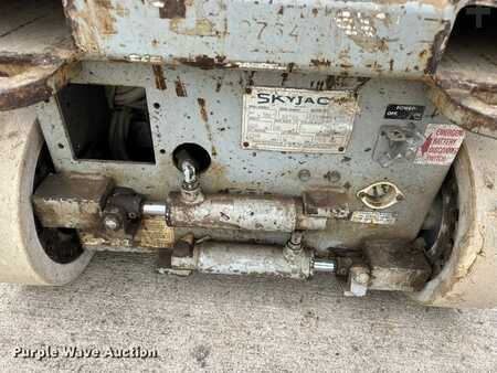 Plataforma Tijera 1999  SkyJack SJIII-3015 (33)