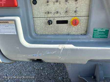 Plataforma Telescópica 2012  SkyJack SJ66T (23)