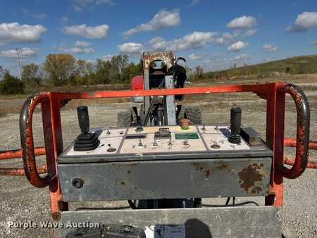 Plataforma Telescópica 2012  SkyJack SJ66T (31)