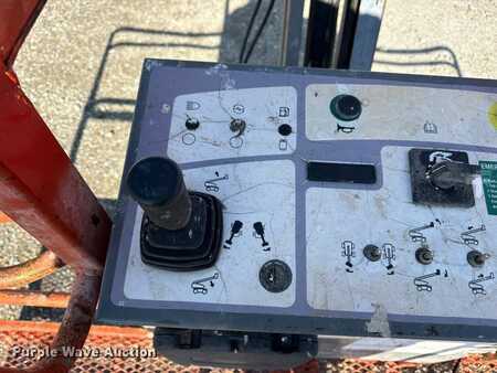 Plataforma Telescópica 2012  SkyJack SJ66T (32)