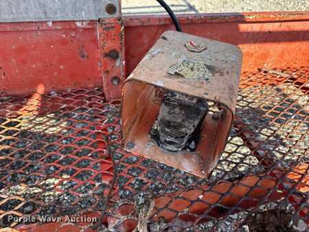 Plataforma Telescópica 2012  SkyJack SJ66T (35)