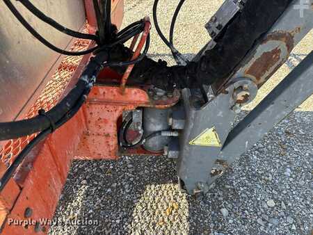 Plataforma Telescópica 2012  SkyJack SJ66T (38)