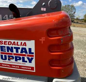 Telescopic boom lift - SkyJack SJ45T (10)