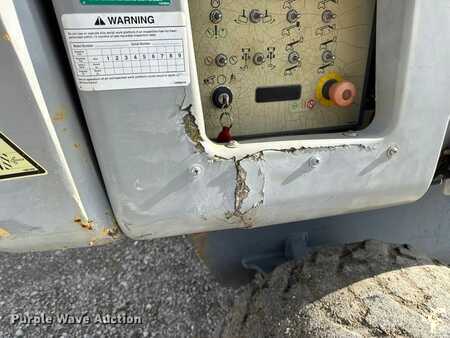 Telescopic boom lift - SkyJack SJ45T (18)