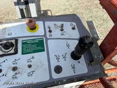 Telescopic boom lift - SkyJack SJ45T (33)