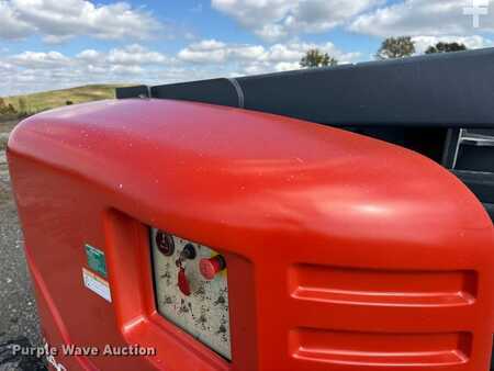 Plataforma Telescópica 2013  SkyJack SJ46AJ (14)