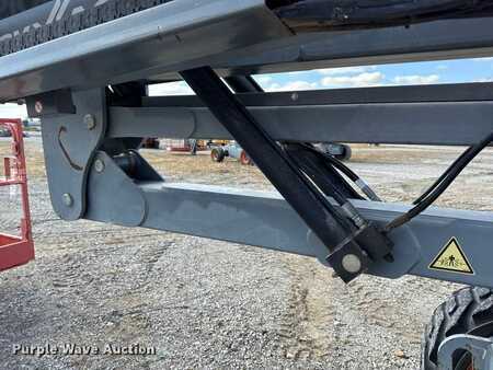 Plataforma Telescópica 2013  SkyJack SJ46AJ (38)