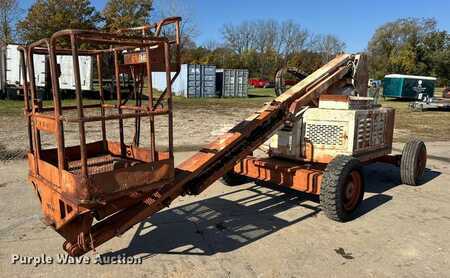 Telescopic boom lift - JLG 45HA (1)