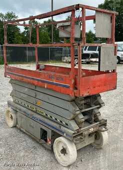 Scissor lift 2007  SkyJack SJIII 3226 (3)