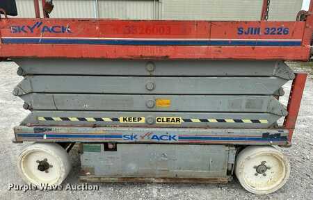 Scissor lift 2007  SkyJack SJIII 3226 (34)