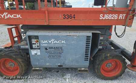 Scissor lift 2013  Skyjack SJ6826 RT (16)