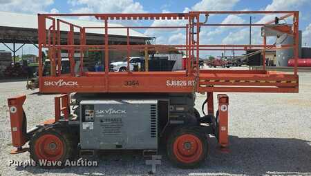 Scissor lift 2013  Skyjack SJ6826 RT (17)