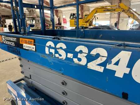 Scissor lift 2020  Genie GS-3246 (14)