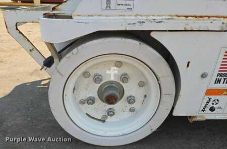Scissor lift - Hy-Brid ZT-1630 (37)