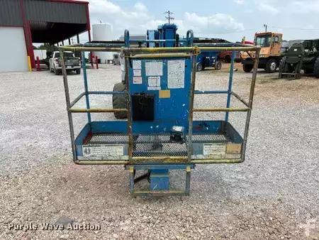 Telescopic boom lift 1998  Genie Z-45/22 (16)