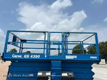 Scissor lift 2016  Genie GS4390 (11)