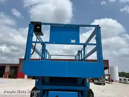 Scissor lift 2016  Genie GS4390 (12)