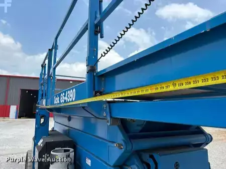 Scissor lift 2016  Genie GS4390 (26)