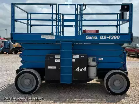 Scissor lift 2016  Genie GS4390 (4)