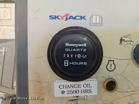 Telescopic boom lift 2013  Skyjack SJ63AJ (36)