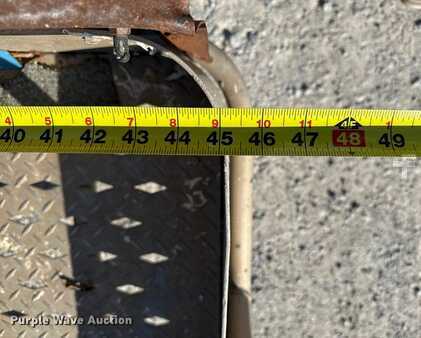 Telescopic boom lift 2008  Genie TZ34 (11)