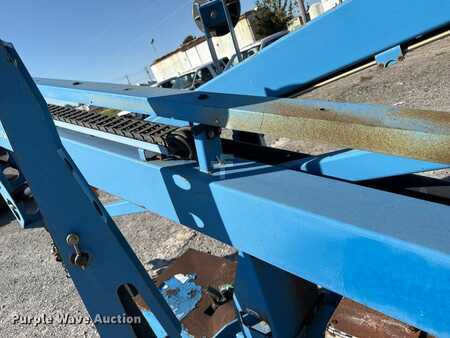 Telescopic boom lift 2008  Genie TZ34 (18)