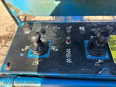 Plataforma Telescópica 2005  Genie S85 (15)