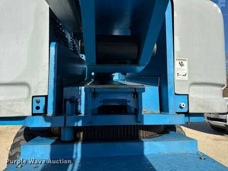 Plataforma Telescópica 2005  Genie S85 (28)