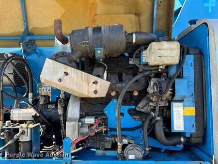 Plataforma Telescópica 2005  Genie S85 (37)