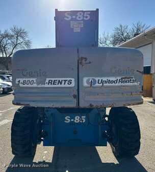 Plataforma Telescópica 2005  Genie S85 (6)