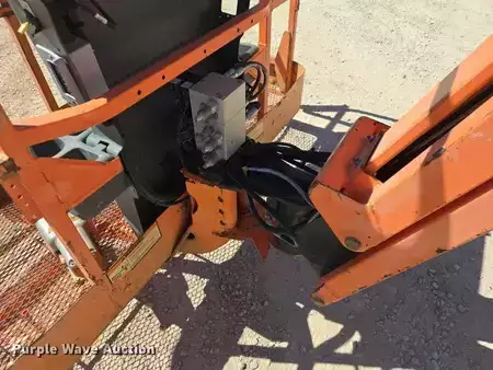 Telescopic boom lift 2008  JLG 450AJ (9)