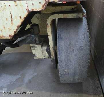 Plataforma Tijera - JLG CM-2033 (33)