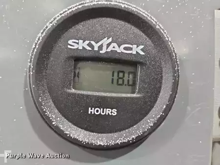 Vertical mast lift - Skyjack SJ16 (25)