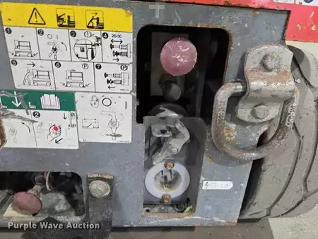 Vertical mast lift - Skyjack SJ16 (27)