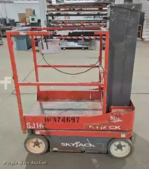 Vertical mast lift - Skyjack SJ16 (4)