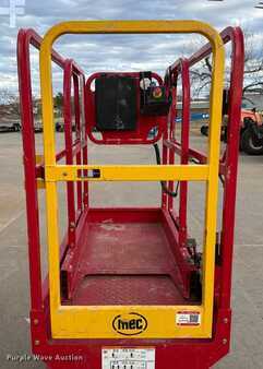Scissor lift 2022  MEC Micro 19 (20)